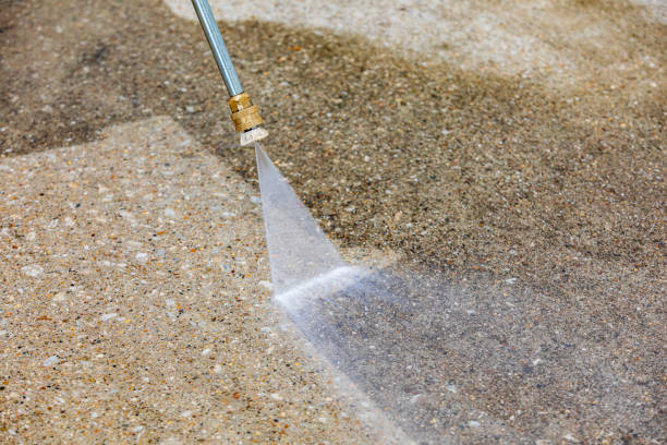 Best House Exterior Washing  in Countryside, VA